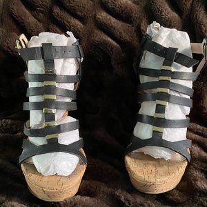 Steve Madden Black Wedges